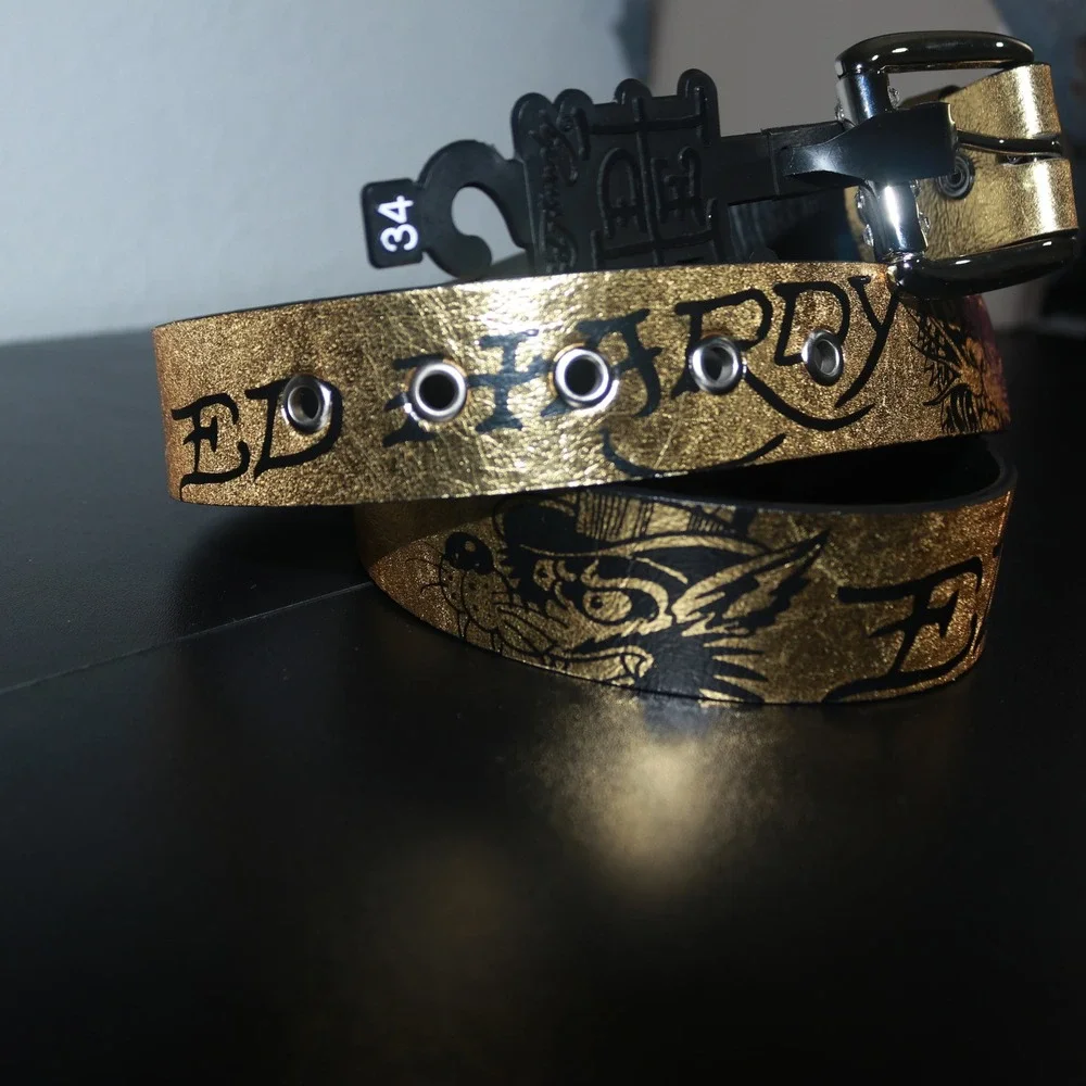 NWT Ed Hardy Unisex Graphic Y2K Belt Gold Black Gold-Tone Size 34